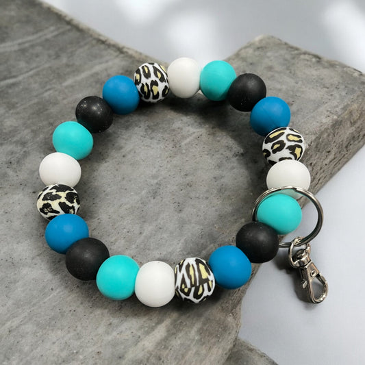 Turquoise w/ Leopard Bead