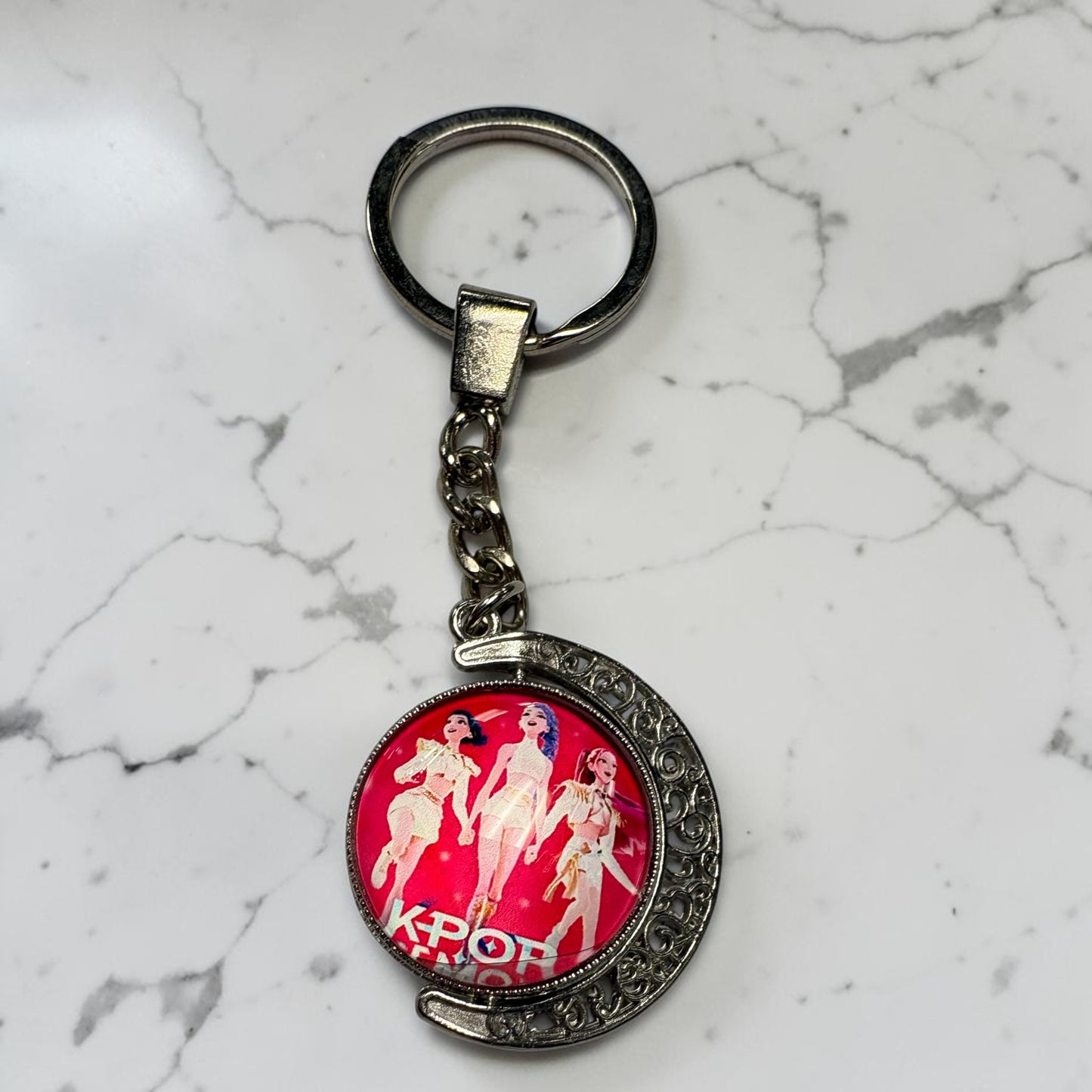 K-pop Swivel moon keychain